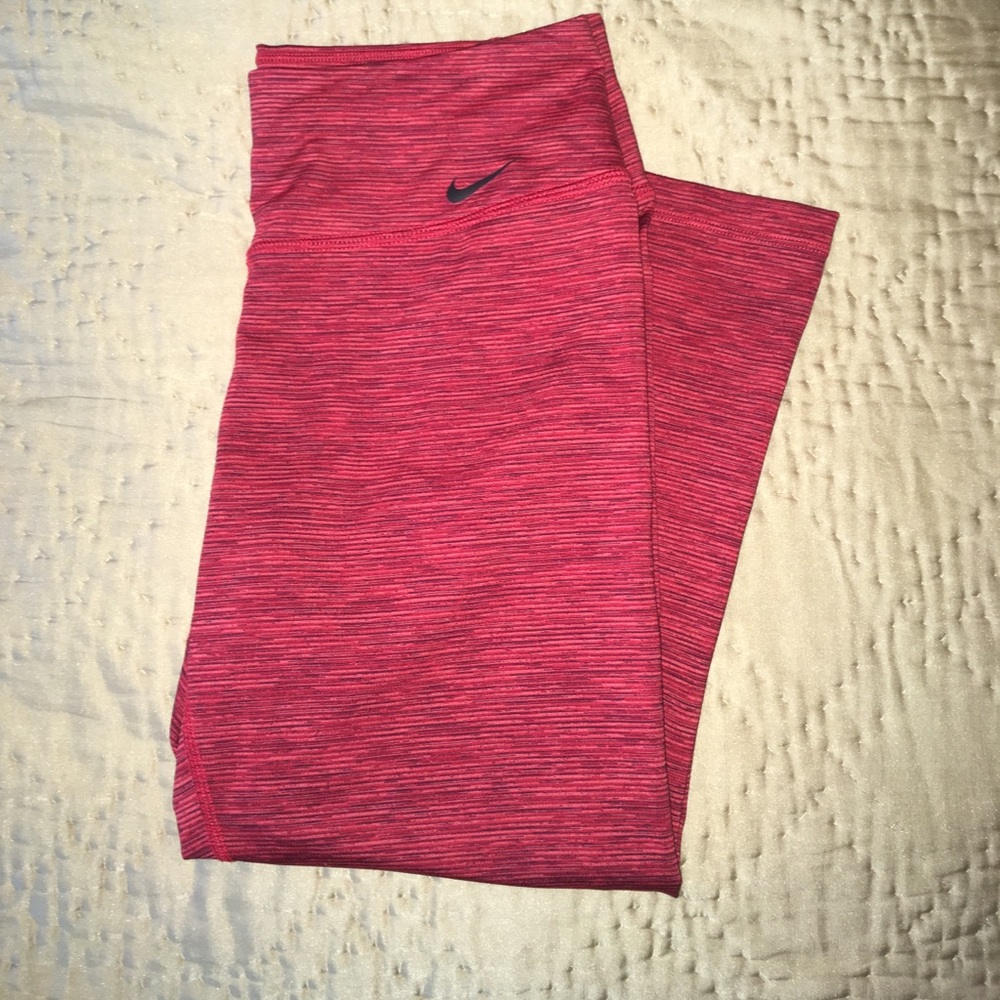 Nike Cropped One Legend Leggings